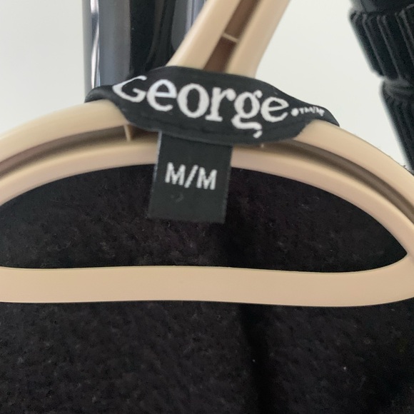 BLACK ZIPPERED SWEATER - Picture 6 of 6